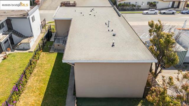 449 S 19Th St, Richmond CA: https://media.crmls.org/mediaz/1bfa1c13-19c6-4f9f-b6f7-0975b17dc639.jpg