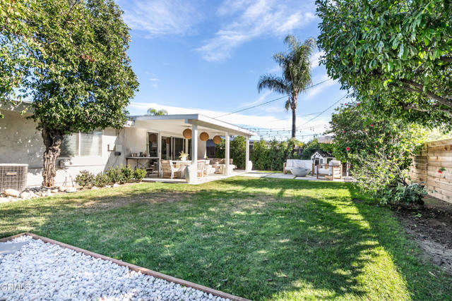 Detail Gallery Image 15 of 28 For 2960 Royal Oaks Dr, Duarte,  CA 91010 - 3 Beds | 2 Baths