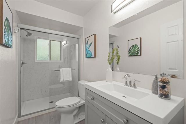 12272 Windsor Court, Los Altos Hills CA: https://media.crmls.org/mediaz/1bfb1800-163c-411c-bf37-bb8a395eb069.jpg