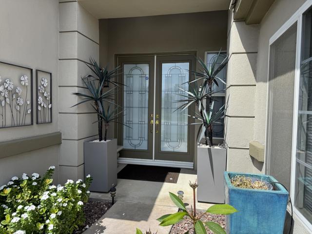44580 S Heritage Palms Drive, Indio CA: https://media.crmls.org/mediaz/1bfbc4fc-ad32-4ccc-91d6-405c331e322f.jpg
