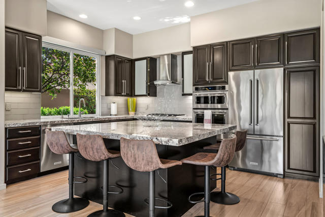 851 Mesa Grande Drive, Palm Desert, CA 92211
