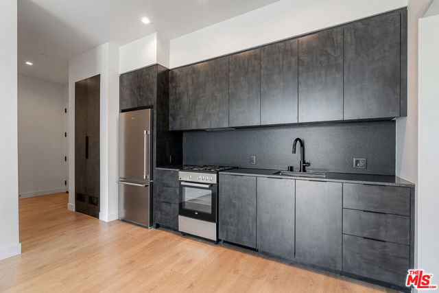 10700 Tabor Street, Los Angeles CA: https://media.crmls.org/mediaz/1bffeea2-eea9-4729-b1e5-c2cd1925b5df.jpg