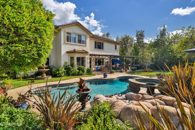 Backyard/Pool