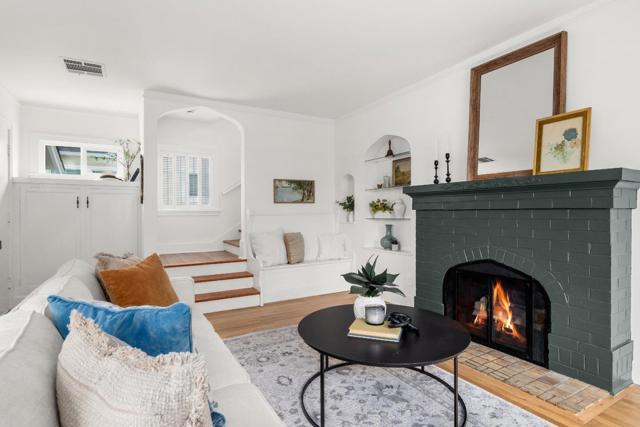 38 Roosevelt Street, Watsonville CA: https://media.crmls.org/mediaz/1c011f38-c1c0-4e7c-b018-0feaf2b8d8c8.jpg