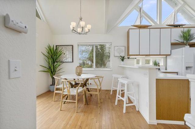 410 35th Avenue, Santa Cruz CA: https://media.crmls.org/mediaz/1c021f93-fc22-4d6b-9577-7c70db566c8f.jpg