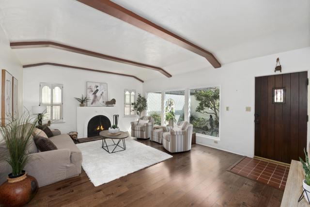 Image 11 of 66 For 3740 Milan Street
