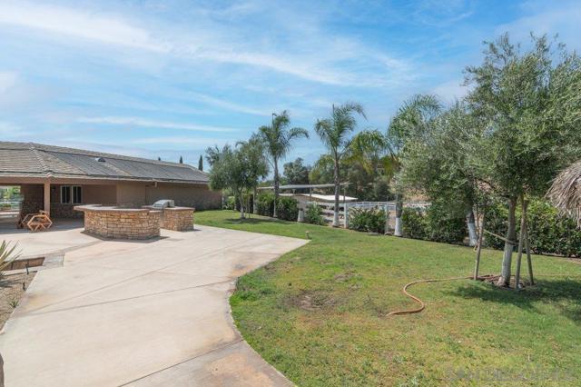 Image 73 of 75 For 37789 Avenida La Cresta