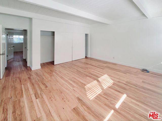 25353 Oak Street, Lomita CA: https://media.crmls.org/mediaz/1c036086-9f40-410a-a86b-34cad4faf06c.jpg