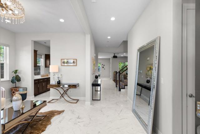 6573 Purple Crab Drive, Newark CA: https://media.crmls.org/mediaz/1c04ee45-686b-411f-a9ee-b2f5513c7458.jpg