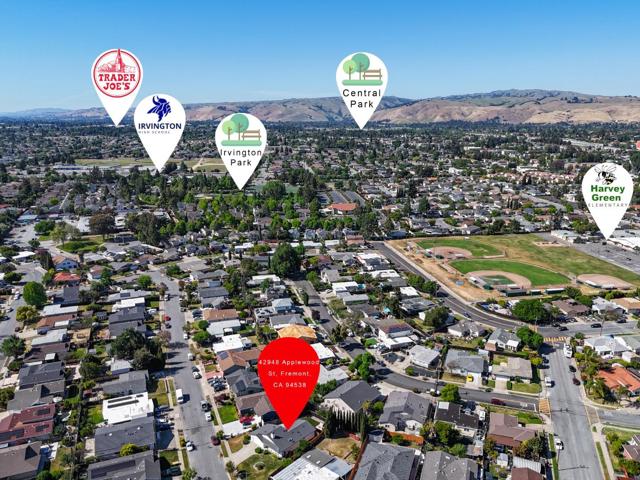 42948 Applewood Street, Fremont CA: https://media.crmls.org/mediaz/1c05ebe6-f5ed-465e-a699-b30d24ec2134.jpg
