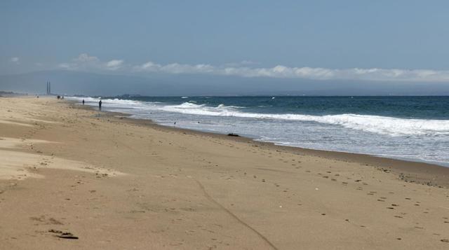 757 The Shore Line, La Selva Beach CA: https://media.crmls.org/mediaz/1c073a2b-1459-4662-830e-ee943c333c7e.jpg