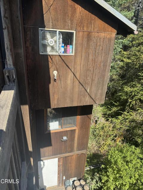 Detail Gallery Image 3 of 24 For 28270 Albion Ridge Rd, Albion,  CA 95410 - 3 Beds | 3 Baths