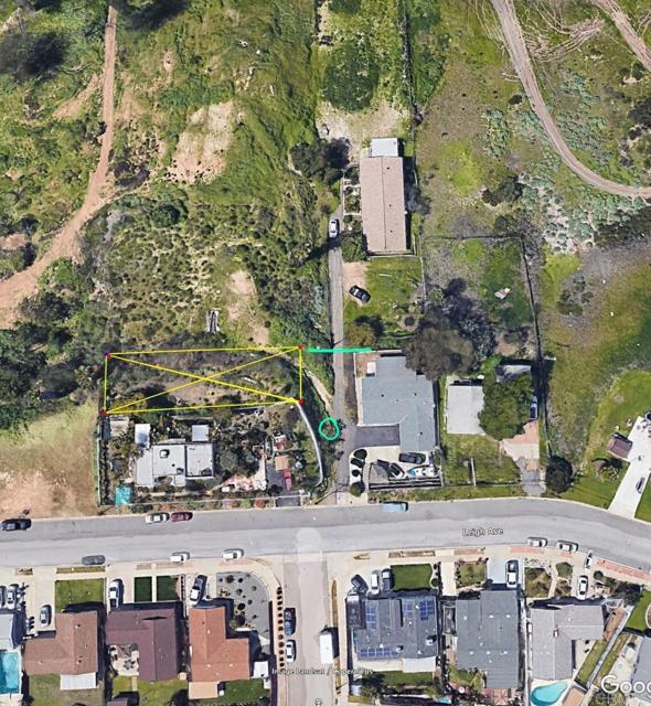 8876 Leigh Avenue, Spring Valley CA: https://media.crmls.org/mediaz/1c0a5cff-22b2-4c31-a8c9-cfe2d6d50fc5.jpg