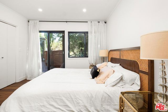 2108 Tavern Trail, Los Angeles CA: https://media.crmls.org/mediaz/1c0af8e6-753a-436e-ade8-2479dc07c35f.jpg