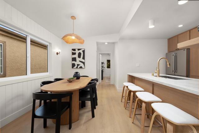 Detail Gallery Image 11 of 34 For 1209 Stanford Ave, Redondo Beach,  CA 90278 - 3 Beds | 2/1 Baths