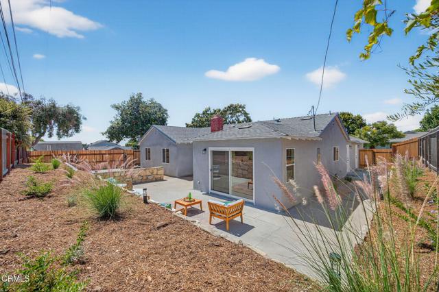 400 Dayloma Avenue, Ventura CA: https://media.crmls.org/mediaz/1c0d6592-1689-4278-8379-d2e4554d3751.jpg