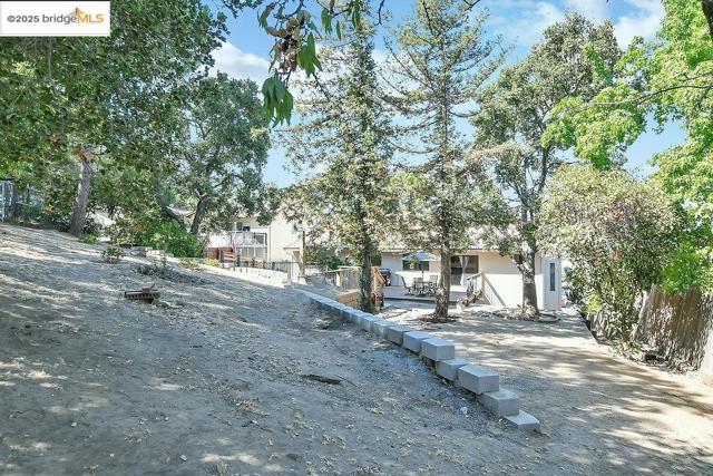 224 Hillside Road, Antioch CA: https://media.crmls.org/mediaz/1c105211-d222-4b7e-9607-94149ac659fa.jpg