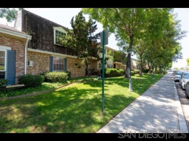 4800 Williamsburg Ln #216