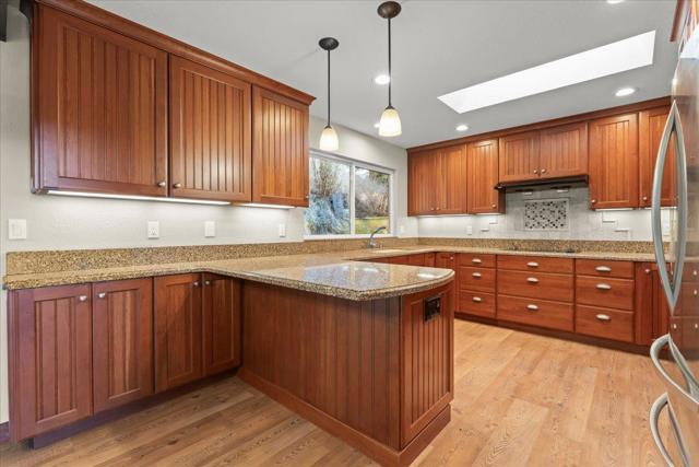 175 Rabbits Run Road, Santa Cruz CA: https://media.crmls.org/mediaz/1c12dc49-d03b-4ae1-8559-afb1a7c1a3c2.jpg