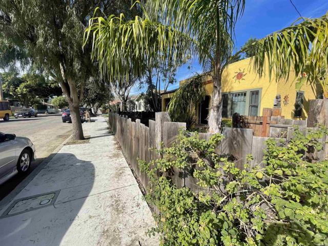 Detail Gallery Image 42 of 47 For 121 E Warner St, Ventura,  CA 93001 - 2 Beds | 1 Baths