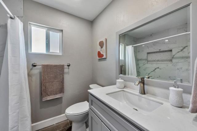 3356 Hudson Place, Fremont CA: https://media.crmls.org/mediaz/1c148b9b-b75a-4c29-b9e0-1af9126e9b0b.jpg