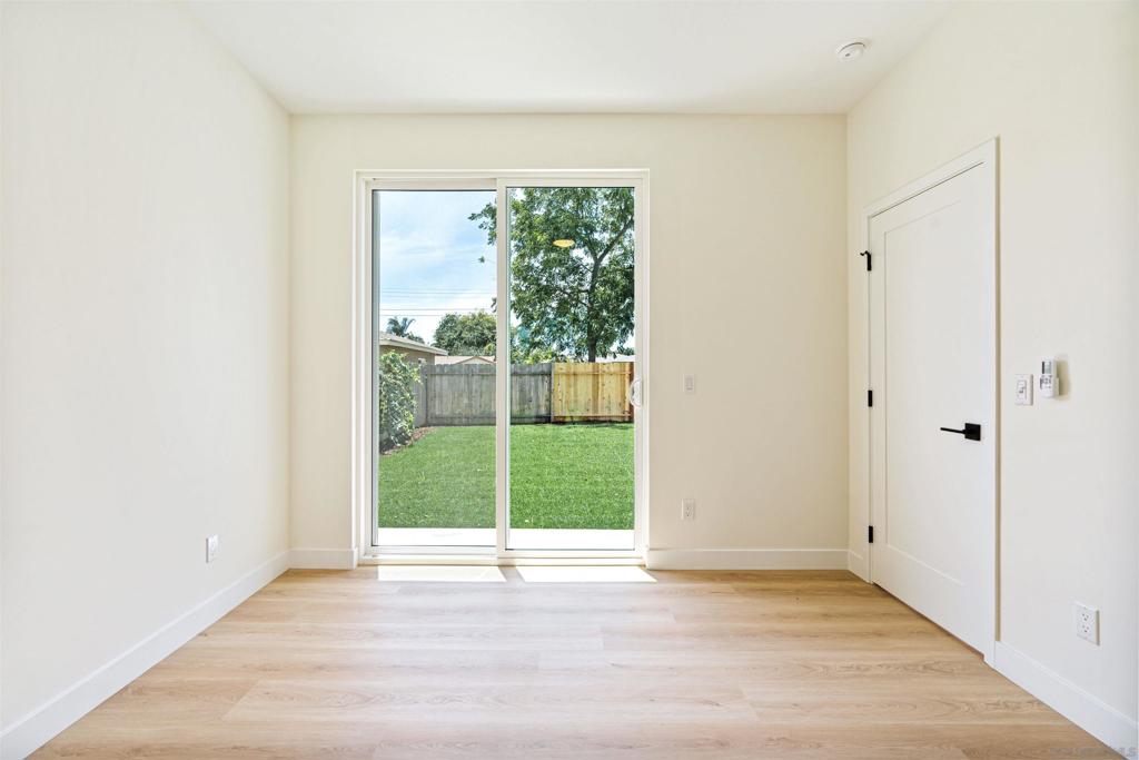 1160 Erica St - photo 14