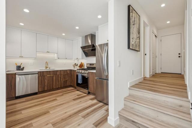 260 Curtis Street, San Francisco CA: https://media.crmls.org/mediaz/1c15d454-dd3f-41b9-81ed-c7ec6a826c66.jpg