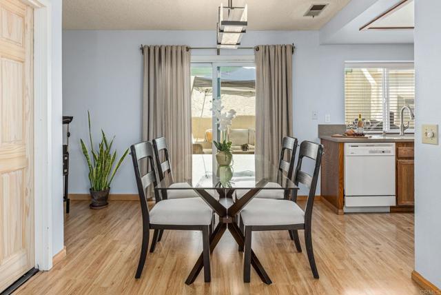 1415 Summit Drive, Chula Vista CA: https://media.crmls.org/mediaz/1c163ca2-a240-41ed-8a11-25bd9b94e695.jpg