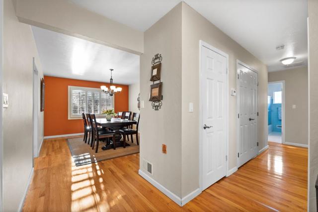Image 18 of 51 For 2971 Lansford Avenue