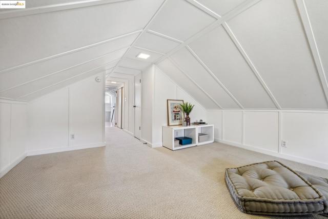 267 Columbia Ave, Kensington CA: https://media.crmls.org/mediaz/1c18821c-f608-4ace-b8c5-46b4fa32475b.jpg