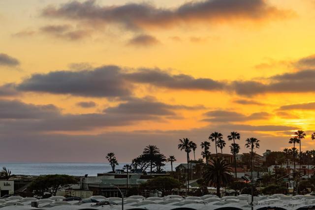 147 S Rios, Solana Beach CA: https://media.crmls.org/mediaz/1c199aad-c423-4051-a376-09726d1263c5.jpg