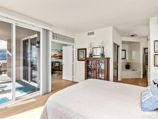 Detail Gallery Image 15 of 40 For 901 S Pacific St #101,  Oceanside,  CA 92054 - 3 Beds | 2/1 Baths