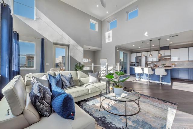 111 Llano De Los Robles Avenue, San Jose CA: https://media.crmls.org/mediaz/1c1aac91-42a9-4c30-b122-fc7f65b3ce33.jpg