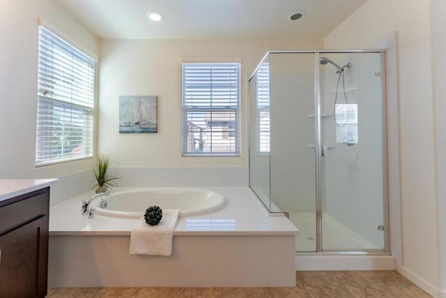 1091 S Shields Avenue, Mountain House CA: https://media.crmls.org/mediaz/1c1b6365-ccbb-4b94-9788-949111676b5f.jpg