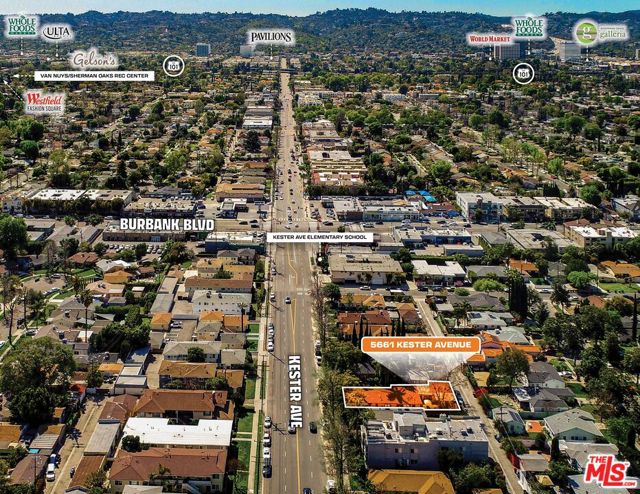 5661 Kester Avenue, Van Nuys CA: https://media.crmls.org/mediaz/1c1bda75-c4e2-41d3-a798-f227cc7e29d3.jpg