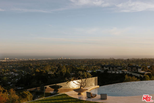 Drew Fenton | 684 Firth Avenue Los Angeles CA | MLS: 7726795