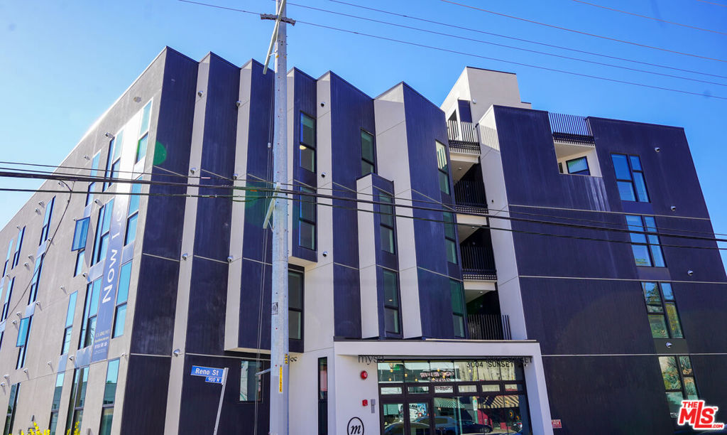 3004 Sunset Boulevard #520