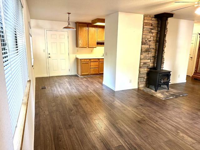 3209 Woodlake Drive, Lake Almanor CA: https://media.crmls.org/mediaz/1c1e1217-902b-4bab-91d9-34e37d38dac9.jpg