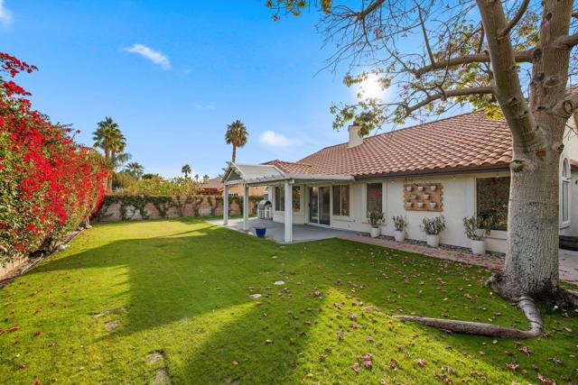 44260 Villeta Drive, La Quinta CA: https://media.crmls.org/mediaz/1c201e18-ff29-4dc3-9b94-03dce2902b13.jpg