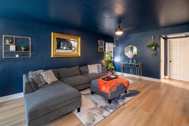 40112 Adian Court, Temecula CA: https://media.crmls.org/mediaz/1c2084f4-b6c8-4e5c-9bcd-1e44c64b8f7e.jpg