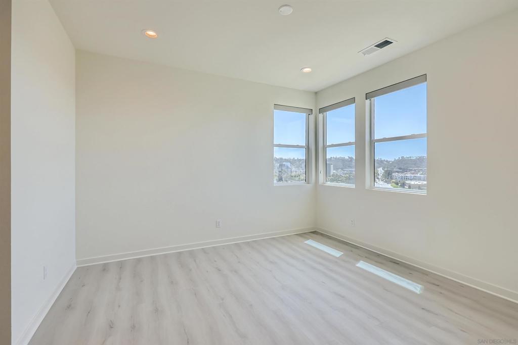 3051 Marquee Way - photo 9