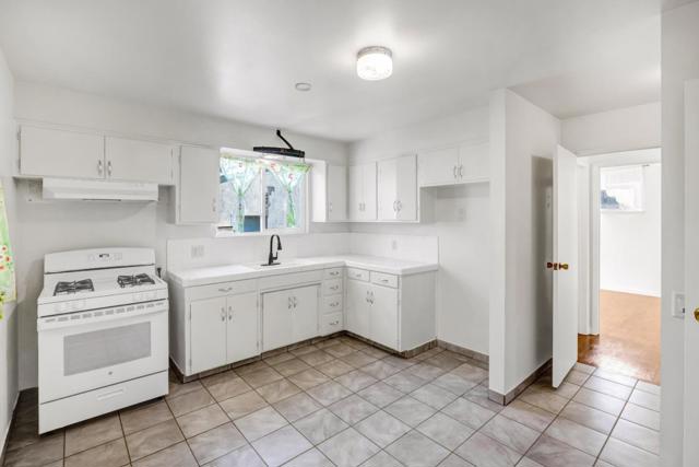 609 Congress Avenue, Pacific Grove CA: https://media.crmls.org/mediaz/1c2148cf-c5e3-49af-9d61-020b85c18c43.jpg