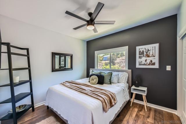 9180 Tokaj Ln, Spring Valley CA: https://media.crmls.org/mediaz/1c240445-d35c-4479-9ab3-995f40dc19fa.jpg