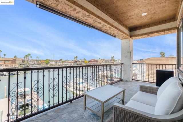 2012 Windward Pt, Discovery Bay CA: https://media.crmls.org/mediaz/1c24434e-200b-475b-8e47-26813b4336bf.jpg