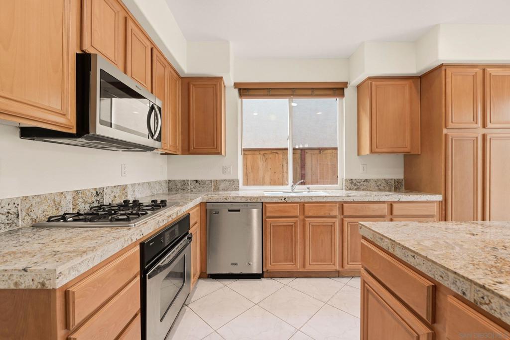 1499 Enchante Way - photo 9