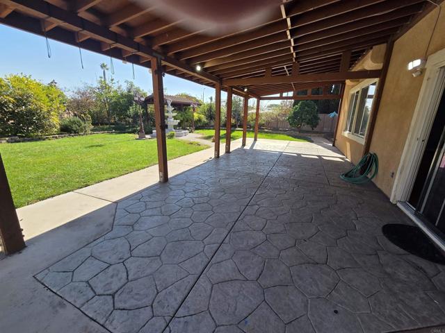 Detail Gallery Image 15 of 38 For 1349 Lucero, Chula Vista,  CA 91911 - 4 Beds | 3 Baths