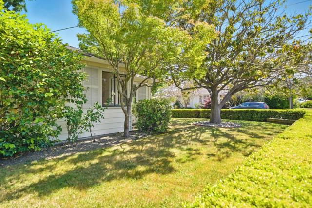 1405 Oakhurst Avenue, San Carlos CA: https://media.crmls.org/mediaz/1c25e2ba-2a58-4fc8-b61b-8cbb3b125c73.jpg