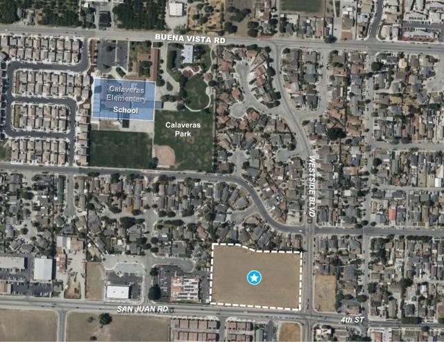 0 4th Street, Hollister CA: https://media.crmls.org/mediaz/1c25e713-42ca-4719-a5c2-3d08d4976364.jpg