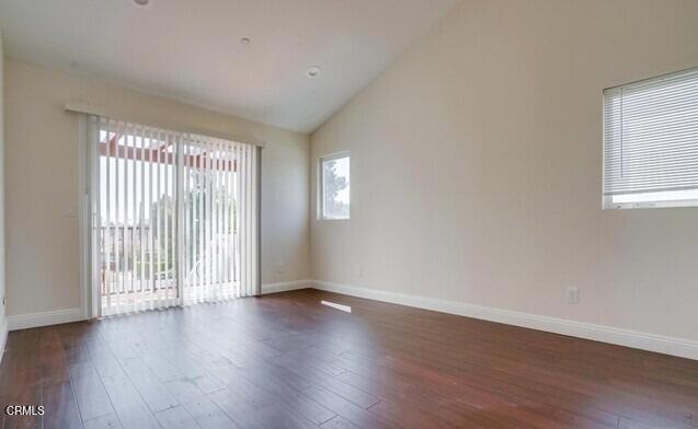 3837 Bentley Ave. Avenue, Culver City CA: https://media.crmls.org/mediaz/1c28f226-50c3-4274-a292-fd6d49c920be.jpg
