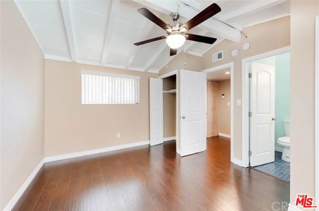 6763 Lurline Avenue, Winnetka CA: https://media.crmls.org/mediaz/1c294031-19d0-4ffe-92a2-6e16de6f4bb6.jpg